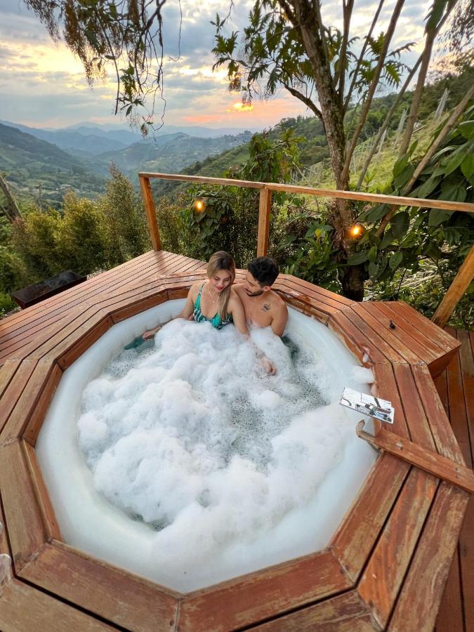 Nazca Glamping Hotell Villamaría Exteriör bild